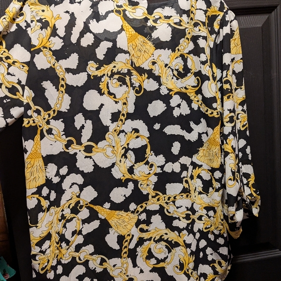 Blouse - Picture 3 of 3